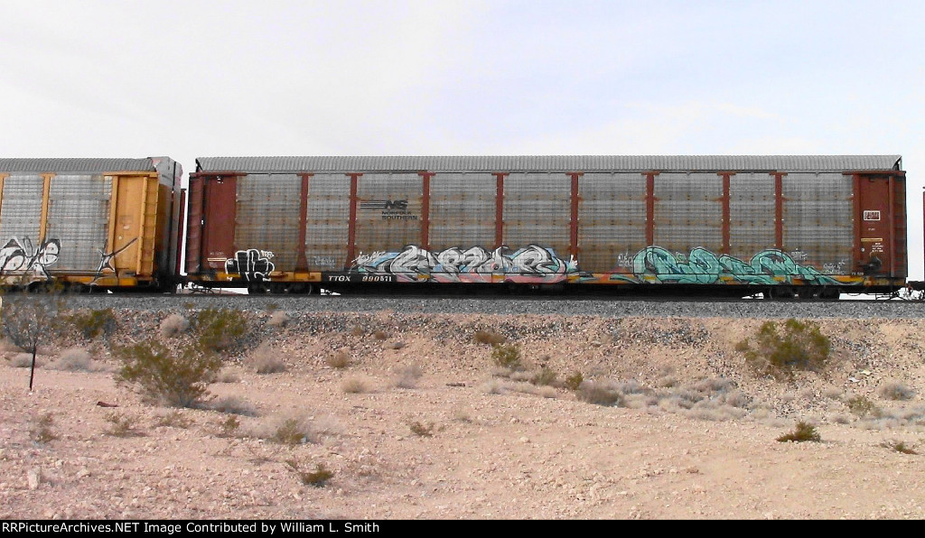 WB Unit Vehicular Flat Car Frt at Erie NV -55